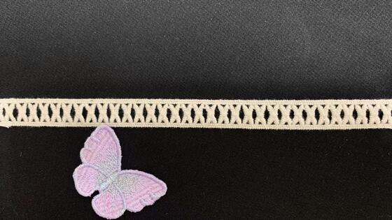 Quality 1.5cm Cotton Water Soluble Lace Trim with Neat Rhombus Hollow Design and Soft Cotton Material for Clothing and Home Textile factory