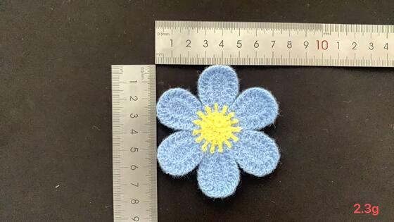 Quality Cotton/Polyester Snag-resistant embroidery patch  Crochet Flower  Square Patch, Floral Crochet Applique for Clothing Decoration factory