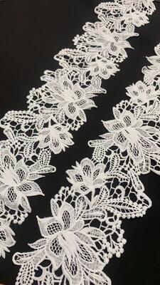 Quality 10cm Polyester Milk yarn Water‑Soluble Embroidery Lace Trim, Floral Hollow Lace Border for Wedding Dress factory