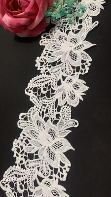 Quality 10cm Polyester Milk yarn Water‑Soluble Embroidery Lace Trim, Floral Hollow Lace Border for Wedding Dress factory
