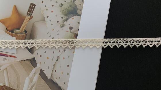 Quality 1cm Width Cotton Crochet Lace Trim with Delicate Pointed Scallop Edge and Soft Hand Feel for Garment Hem Trimming factory