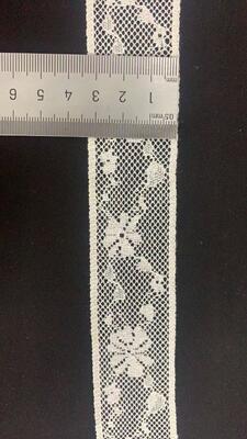 Quality Cotton Embroider Lace Trim Vintage Small Floral Net Mesh Lace Border for Garment Decoration factory