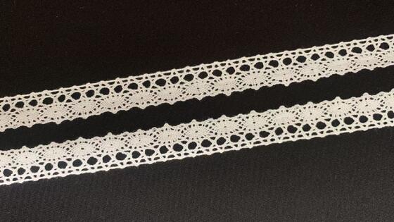 Quality 1.5cm Width Cotton Crochet Lace Trim with Orderly Round Hollow Holes Soft Breathable for Dress Sewing factory