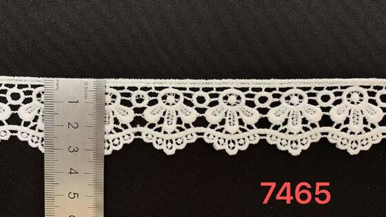 Quality 3.2cm Milk Yarn Water Soluble Lace Trim with Neat Cyclic Floral Pattern and Scalloped Bottom Edge for Dress and Lingerie factory