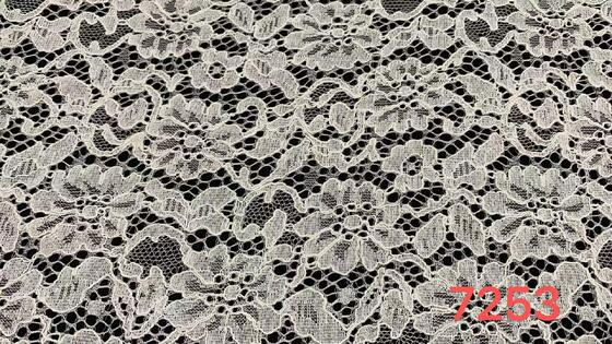 Quality wholesaler Retro Leaf Floral Lace Fabric, Premium Nylon Mesh Lace Material for Women Dress & Apparel Decoration factory