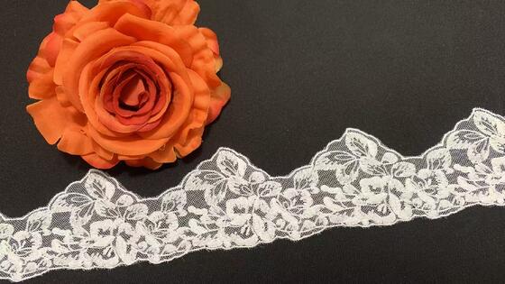 Quality 6cm Width Milk Yarn Lace Trim with Elegant Floral Design and Wavy Scalloped Border for Dress Decoration factory