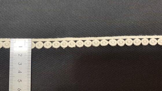Quality Premium Cotton Water Soluble Lace Trim with Scalloped Edge and Customizable Length for Bridal Gowns factory