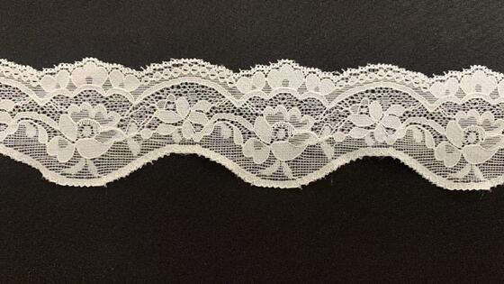 Quality 4.5cm Width Scalloped Edge Spandex Nylon Blend Stretch Lace Trim for Apparel Sewing factory